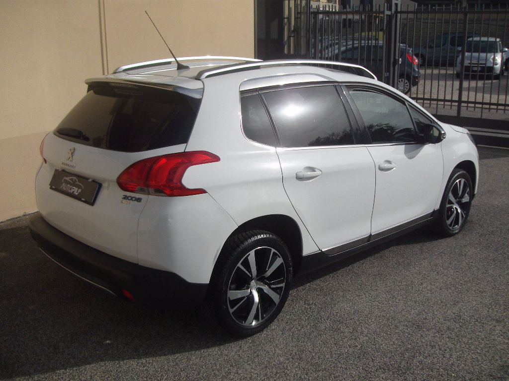 PEUGEOT 2008 1.6 HDI ALLURE